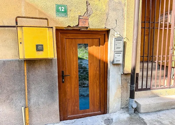 Cheyf Duck House In The Bascarsija Old Town * Sarajevo